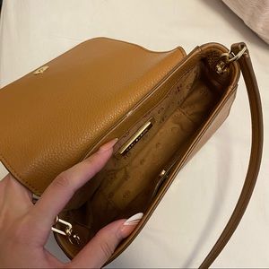 Tory Burch Cross Body Bag